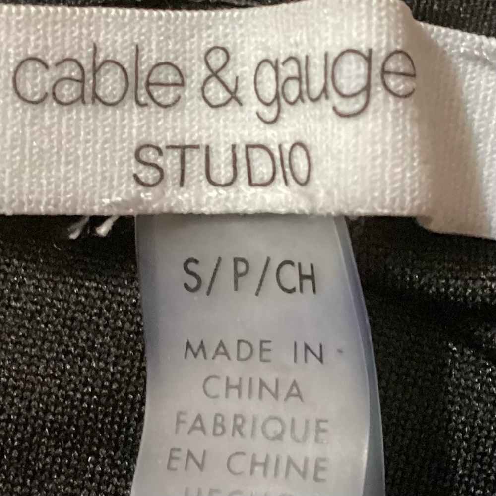 cable & gauge studio black pullover hoodie NWOT - Picture 8 of 9